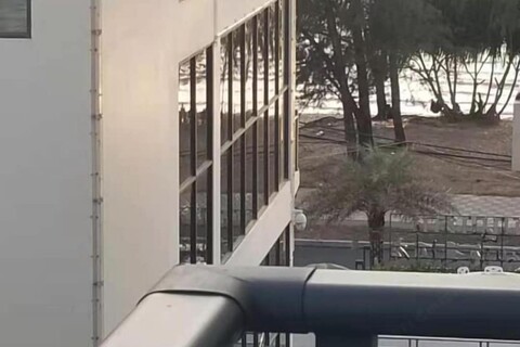 520 Seaview Hotel