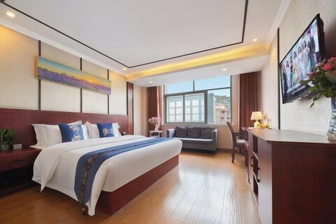 Dongyulou Hotel (Jishou University Zhangjiajie Campus)