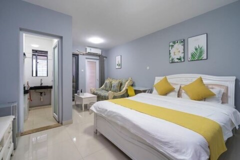 Shanghe Apartment (Shenzhen Science and Technology Park MixC World)