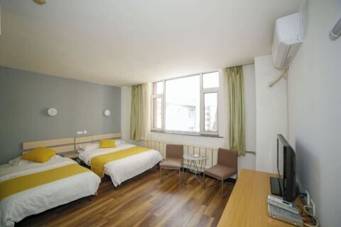 Changchun Yuanyuan Business Hotel (Jida Second Hospital Yatai Hospital Area Branch)