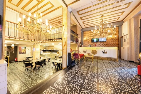 다이아몬드 로열 호텔