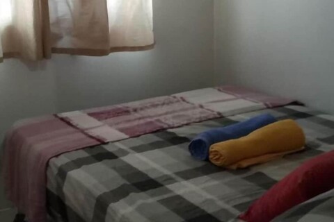 Chin's Place Sea Residences MOA