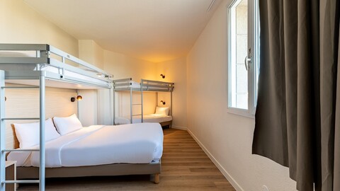 키리아드 ECO - 마른라발레 뷔시생조르주