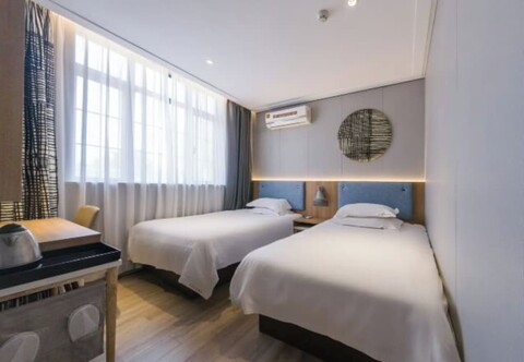 Homeinn Pebble Hotel (Shanghai Nanjing Road Pedestrian Street Jiangyin Road)