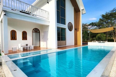 Ada Pool Villa Khaoyai (Big House)