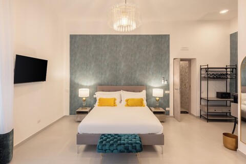 비시 디 나폴리