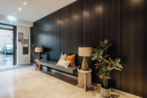 킹스 야드 바이 네스터