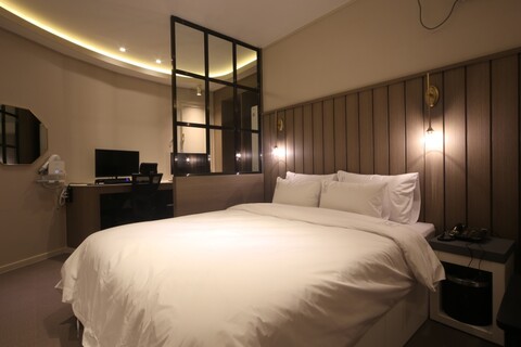 대전 유성 스테이