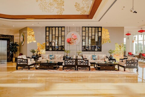 피오니 호텔 두바이