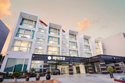 바다 52 스파 펜션