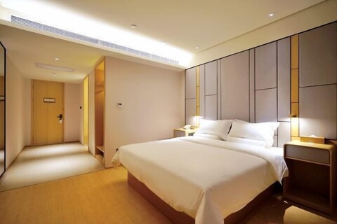 Easy Go Inn (Shanghai Hangtou Hunan Highway Store)