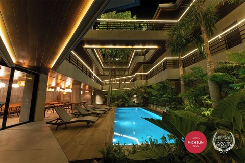 피스 리오, H 호스피탈리티 관리