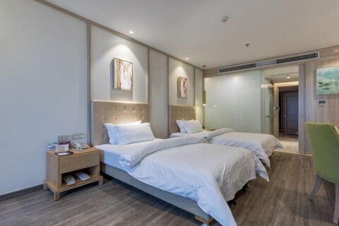 Shanghai Jinshanzui Yucun Hotel