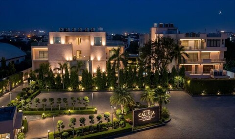 Calista Boutique Hotel Near Yashobhoomi