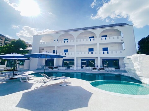 컬렉션 O 투 더 씨 리조트 타일랜드