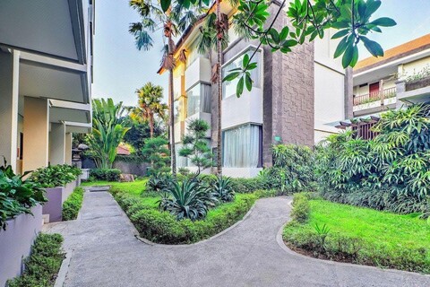 Townhouse Oak Series Signature Bali