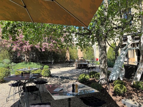 호텔 릴리블룸 르 아브르