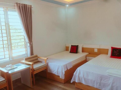 Cat Ba Central Homestay