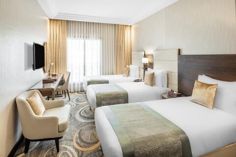 밀레니엄 마카 알 나심