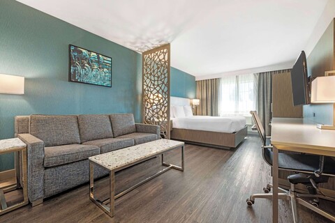 베스트 웨스턴 플러스 테메큘라 와인 컨트리 호텔 & 스위트