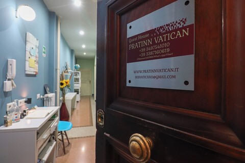 아피타카메레 프라틴 바티칸