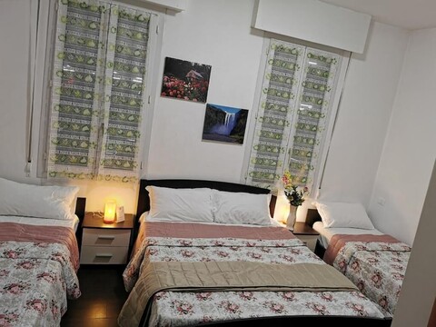 디모라 베니스 스테이션