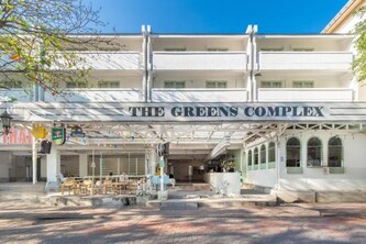 Green Group Hotel & Pool Bangkok Old Town