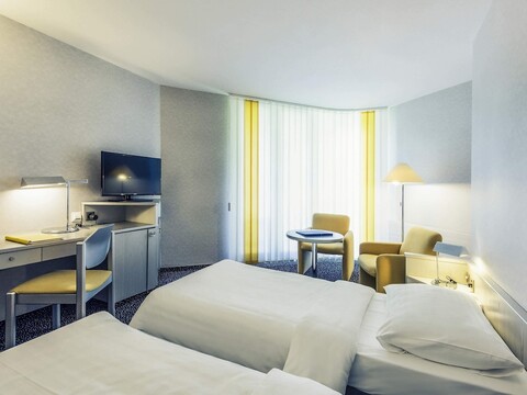 머큐어 렌즈버그 크론