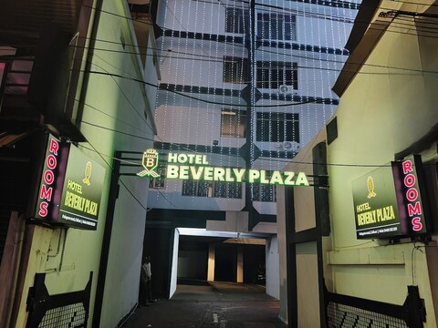 호텔 베벌리 플라자 코지코드