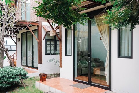 반롱마이 카날 프론트 홈스테이