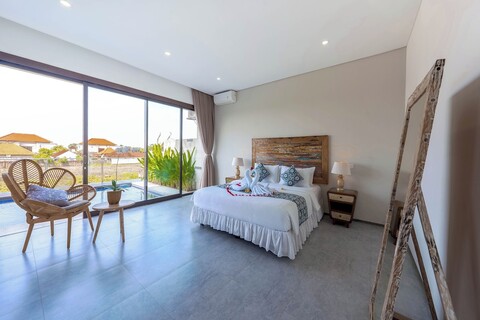 빌라 에밀리아 세미냑 바이 나기사 발리