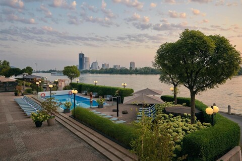 힐튼 비엔나 워터프론트