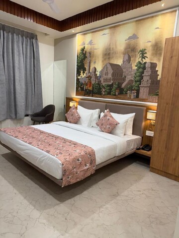 Hotel Aura By Arihant