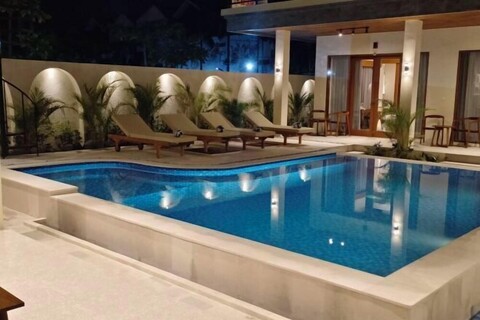 Fullmoon Canggu Nelayan