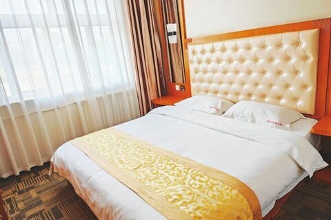 Beijing Sky House Business Hotel (Capital Airport Xinguozhan Branch)