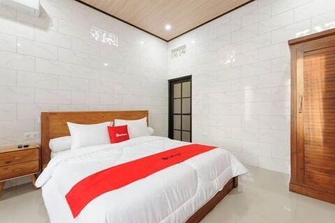 RedDoorz @ Pondok Kampung Harmony Ubud