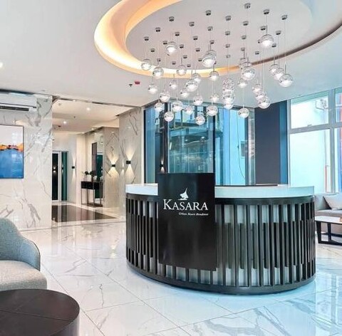 J.I 홈스테이케이션