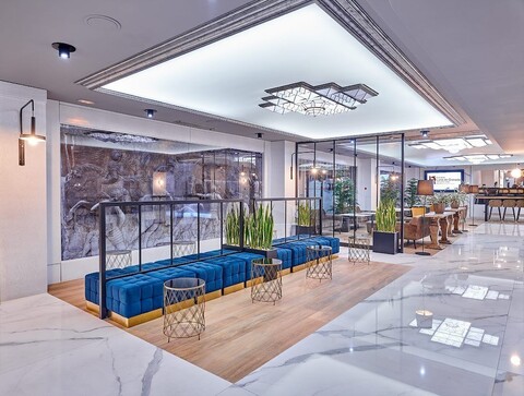 그란  호텔  루나 데 그라나다