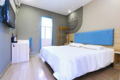 Pebble Motel (Shanghai Lujiazui Yaohan Nanquan North Road)