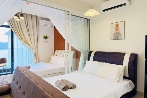 The Shore Cozy Suite in CBD