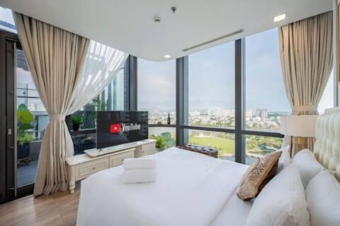 Stellar Landmark 81 Apartment