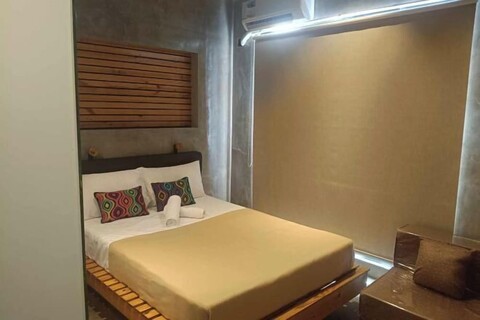 Ramos Hello Stay Cebu