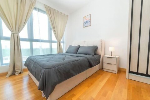 Teega Creamy INS Muji 2BR 6 pax w Balcony