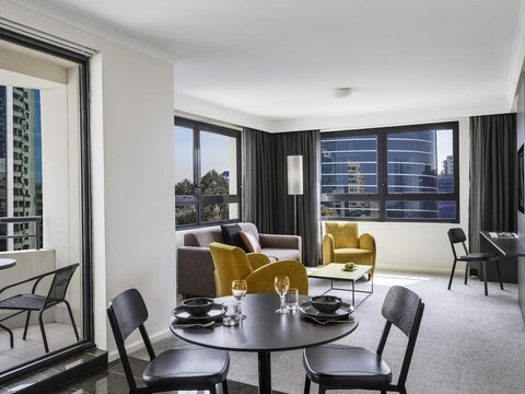 만트라 파라마타