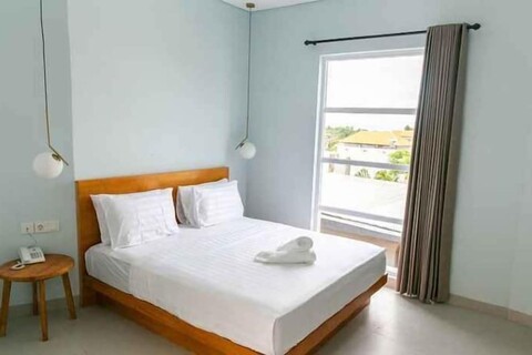 Coco & Pineapple Pants Hostel