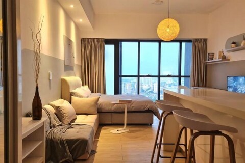 M city service suite KLCC