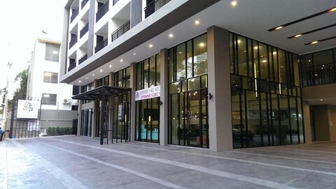 시즌 파이브 호텔