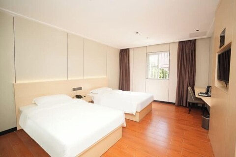 Lishanwan Business Hotel (Shenzhen Nanshan Qianhai Road Branch)