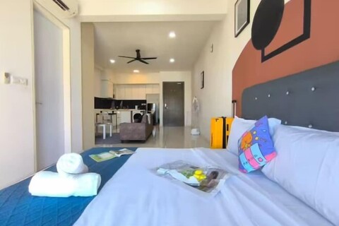 Elysia Park Homestay ByStay