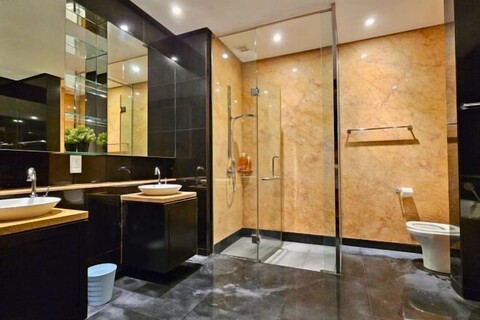 St Mary KLCC Luxury 3BR High End Residence 7min Walk to Pavilion and Bukit Bintang